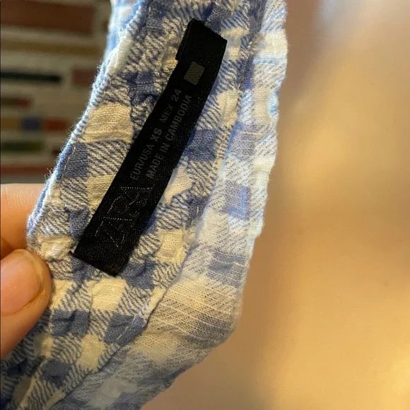 Zara blue and white gingham tie-front tank - Picture 10 of 10